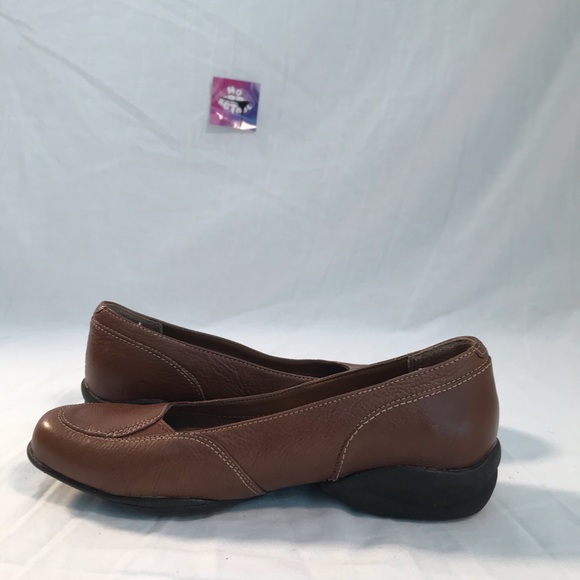 Hush Puppies - Picture 6 of 9